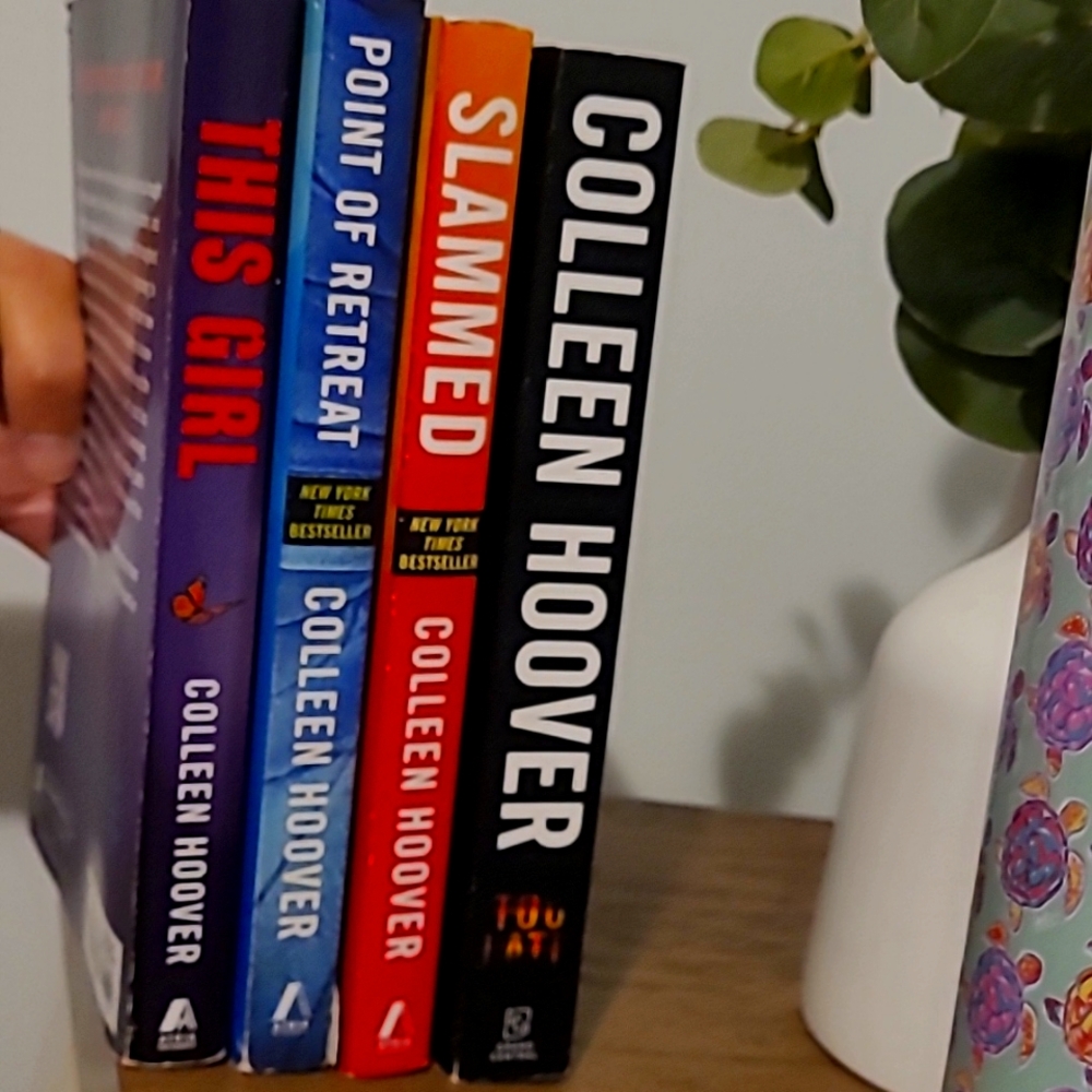 Slammed series plus 1 Colleen Hoover books